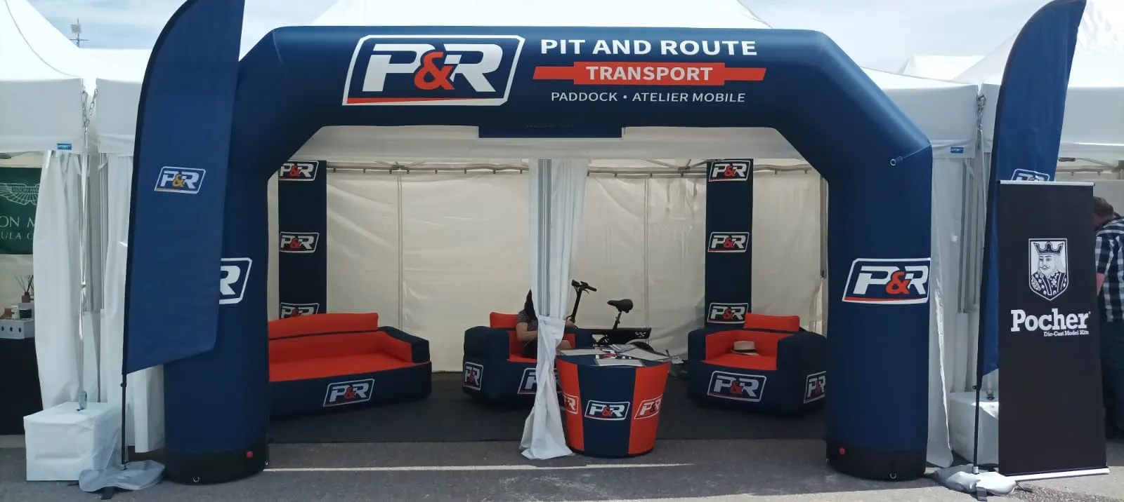 Support paddock sur circuit